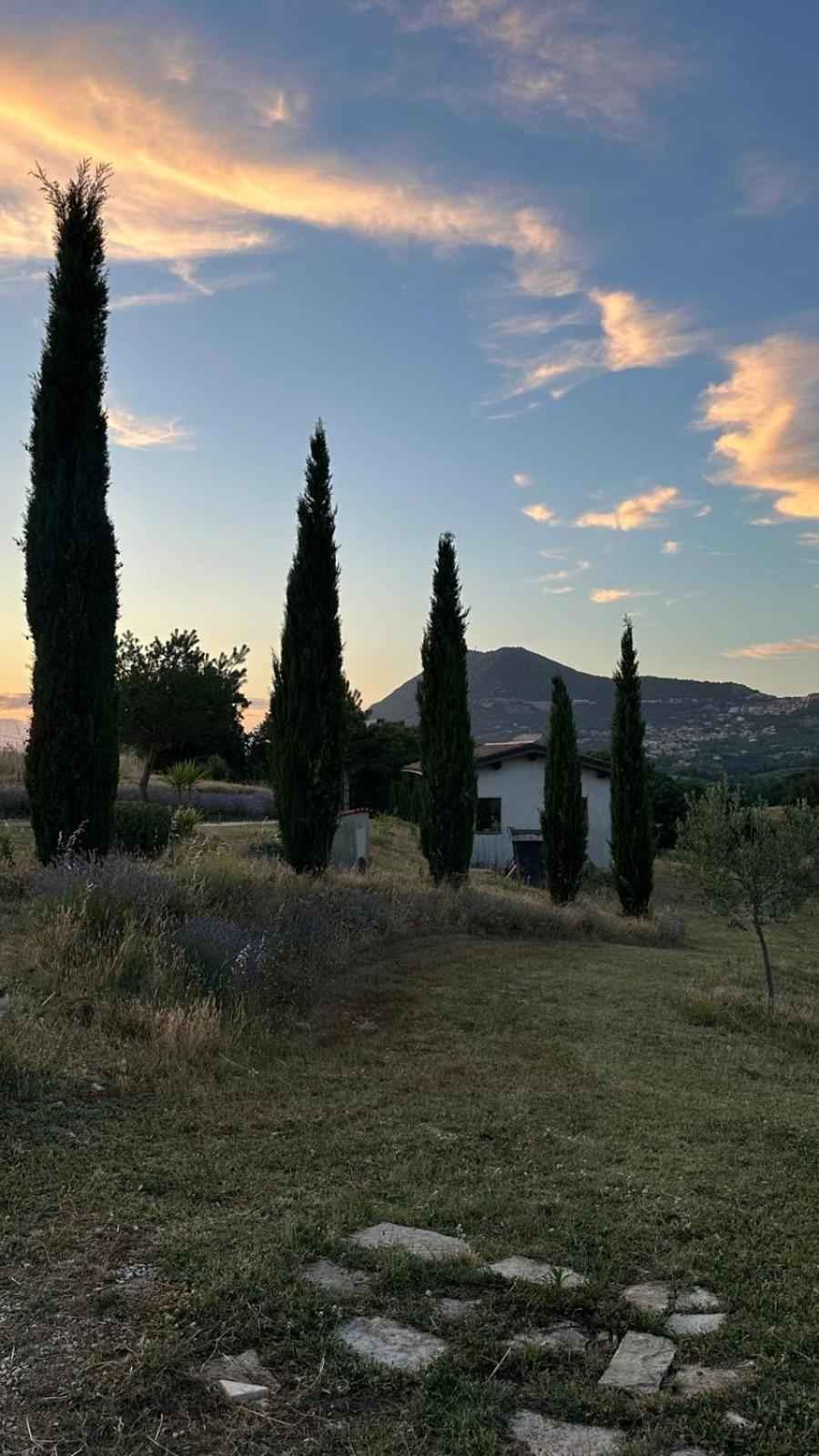 Agriturismo Il Cielo In Terra Sant'Oreste エクステリア 写真